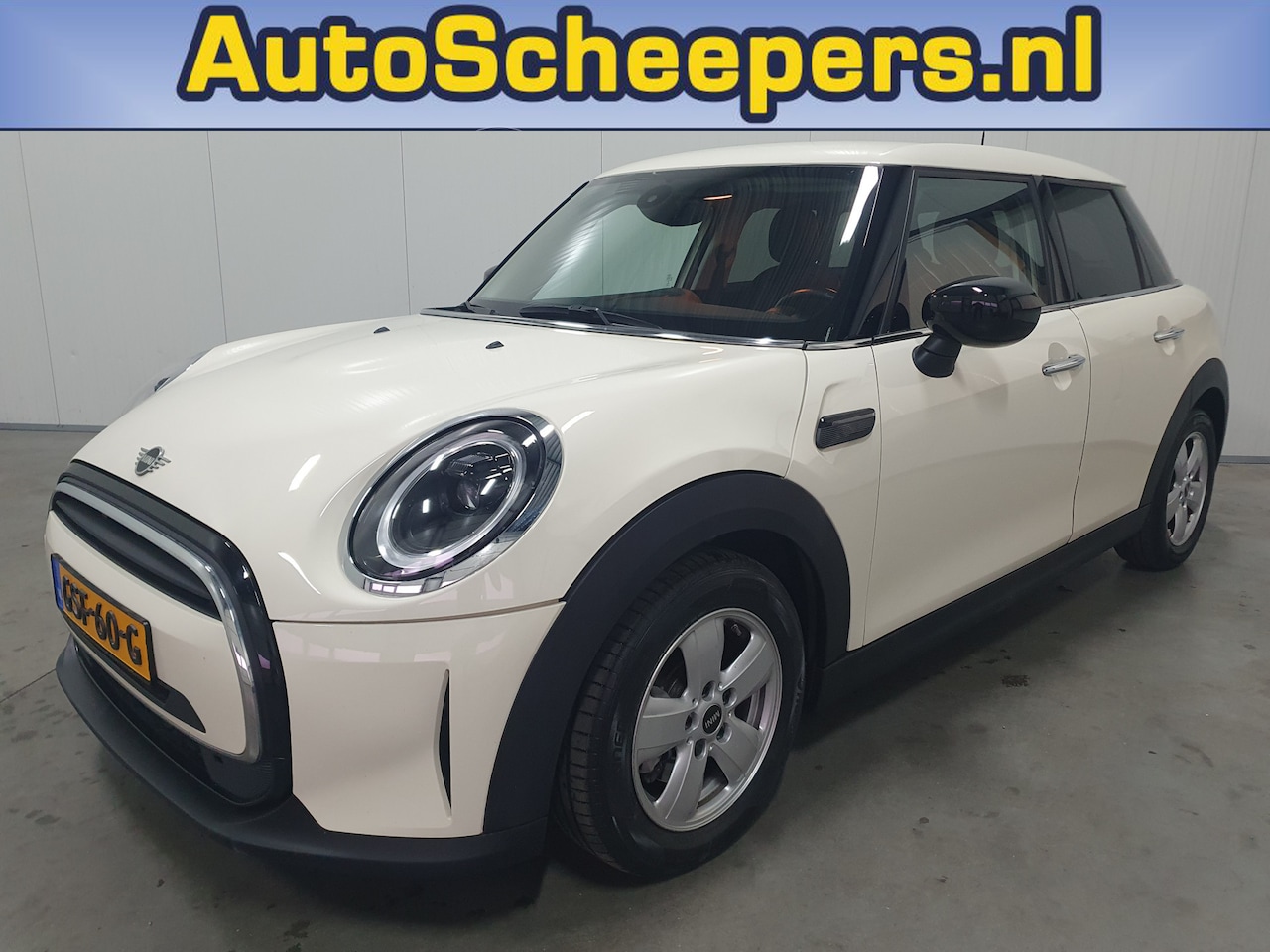 MINI One - Mini 1.5 Business Edition PDC/NAVI/CRUISE/CLIMA/LMV - AutoWereld.nl