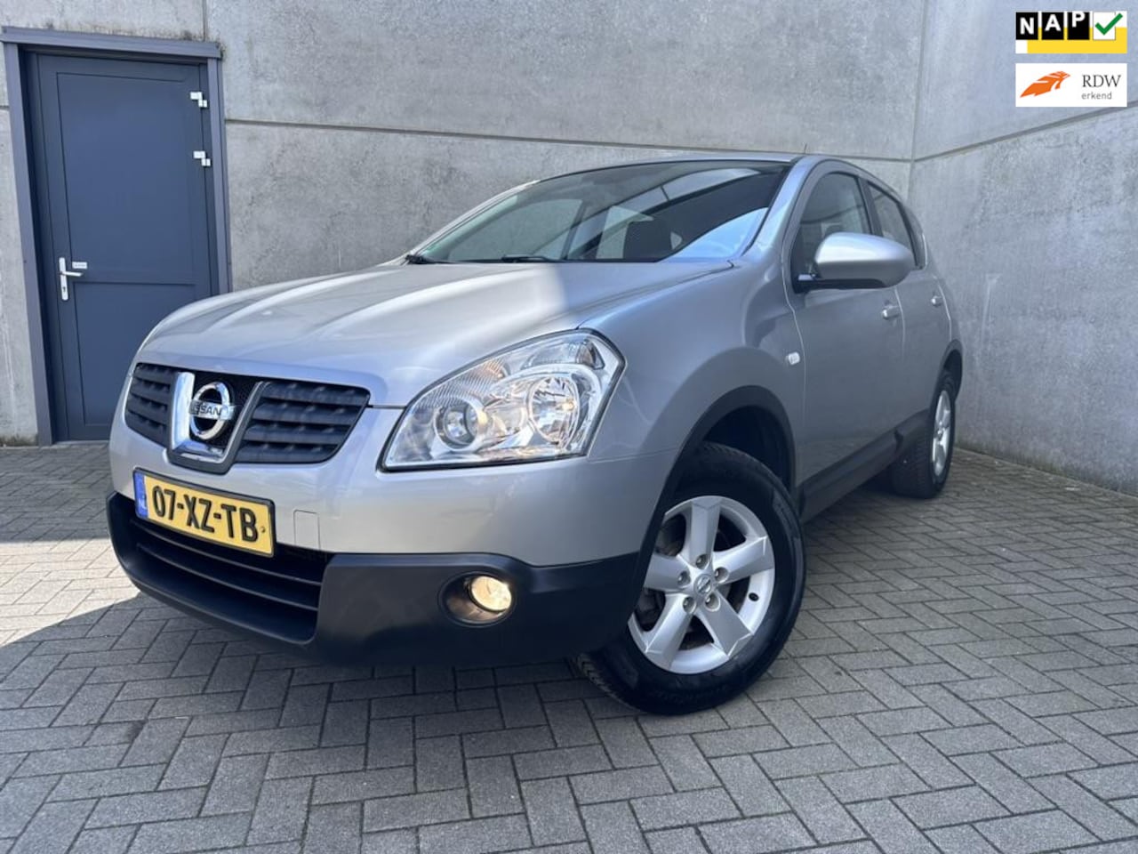 Nissan Qashqai - 2.0 Acenta 2.0 Acenta, AUTOMAAT, CLIMA, PDC, 158DKM! - AutoWereld.nl