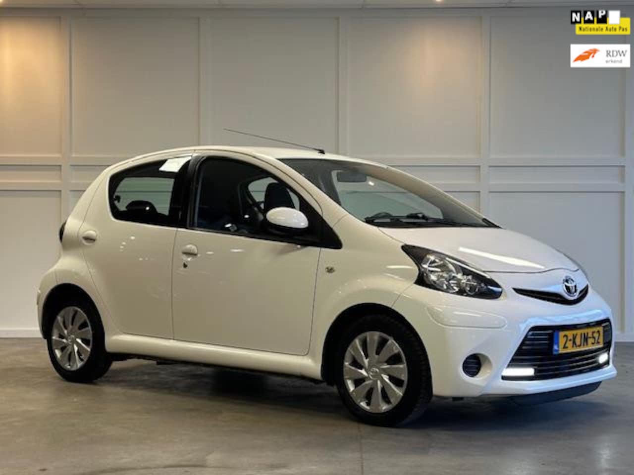 Toyota Aygo - 1.0 VVT-i Aspiration / 2013 / Airco - AutoWereld.nl