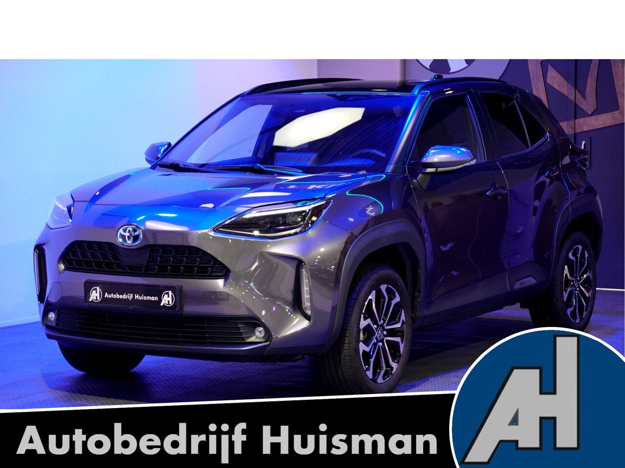 Toyota Yaris Cross - 1.5 Hybrid Adventure Aut. PANORAMADAK + ADAPT.CRUISE + CLIMATE CONTROL + PILOT ASSIST + NA - AutoWereld.nl