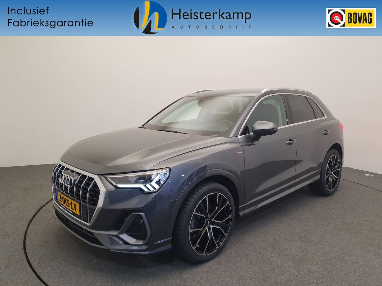 Audi Q3 - 35 TFSI 150pk S-Tronic S-Line Camera, Leder/alcantara, Cruise control - AutoWereld.nl