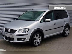 Volkswagen Touran - 1.4 tsi cross