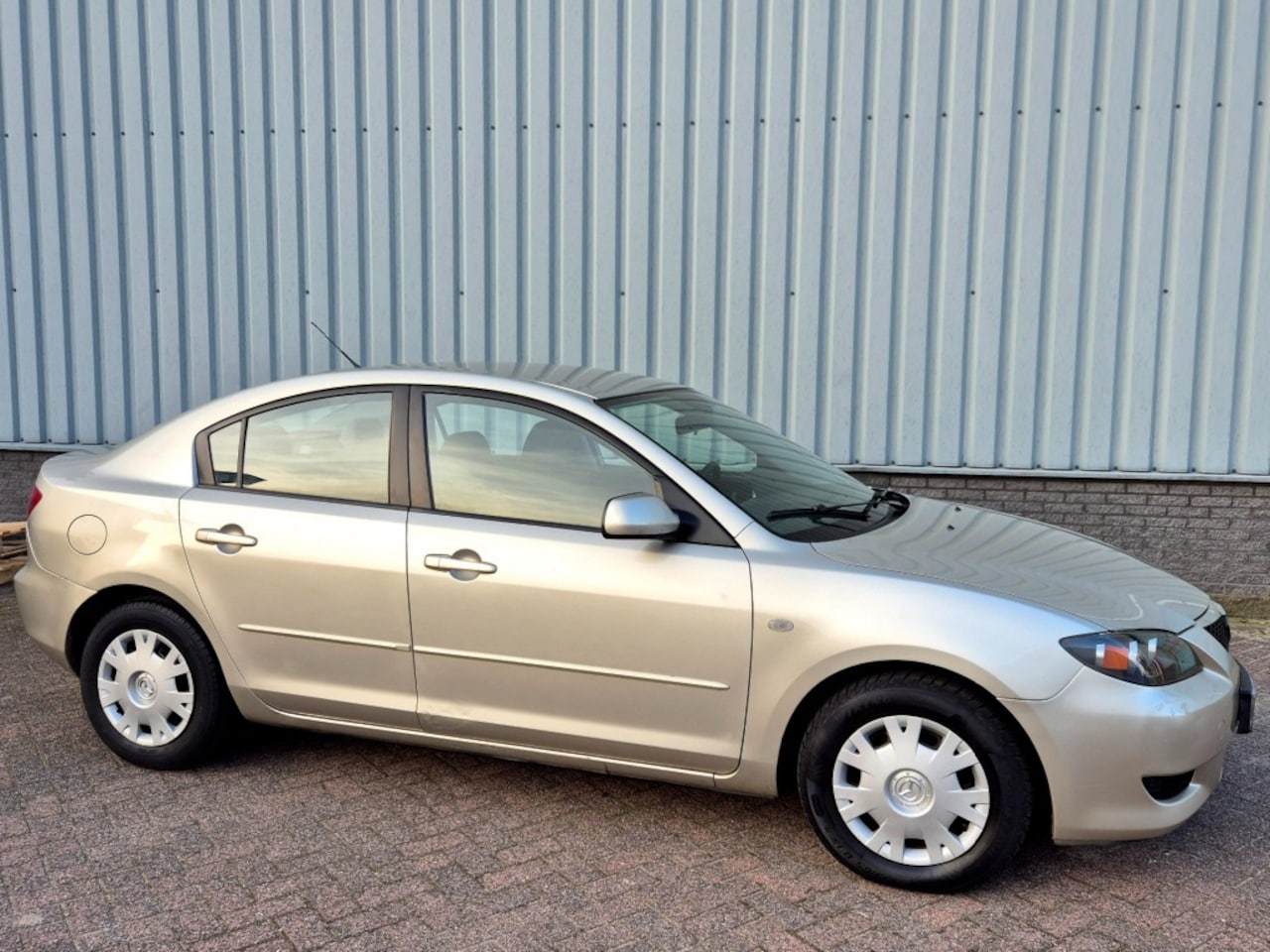 Mazda 3 - 1.6 Touring Airco AUTOMAAT - AutoWereld.nl