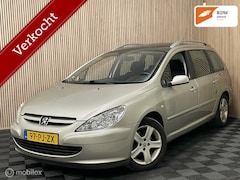 Peugeot 307 SW - 2.0 7P. 3eEIGNR PANO PDC CRUISE TREKHK CLIMA