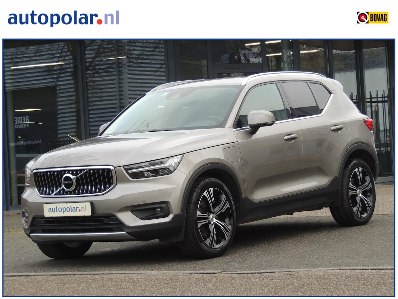 Volvo XC40 - 1.5 T5 Recharge Inscription Trekhaak/Leder/Camera/Keyless etc. - AutoWereld.nl