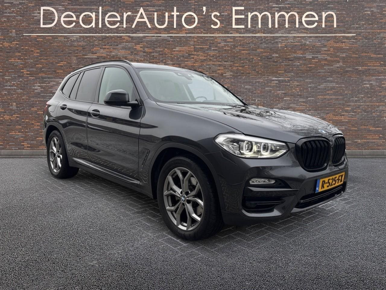 BMW X3 - xDrive20i ECC LEDER SPORTSTOELEN NAVIGATIE LMV LED - AutoWereld.nl