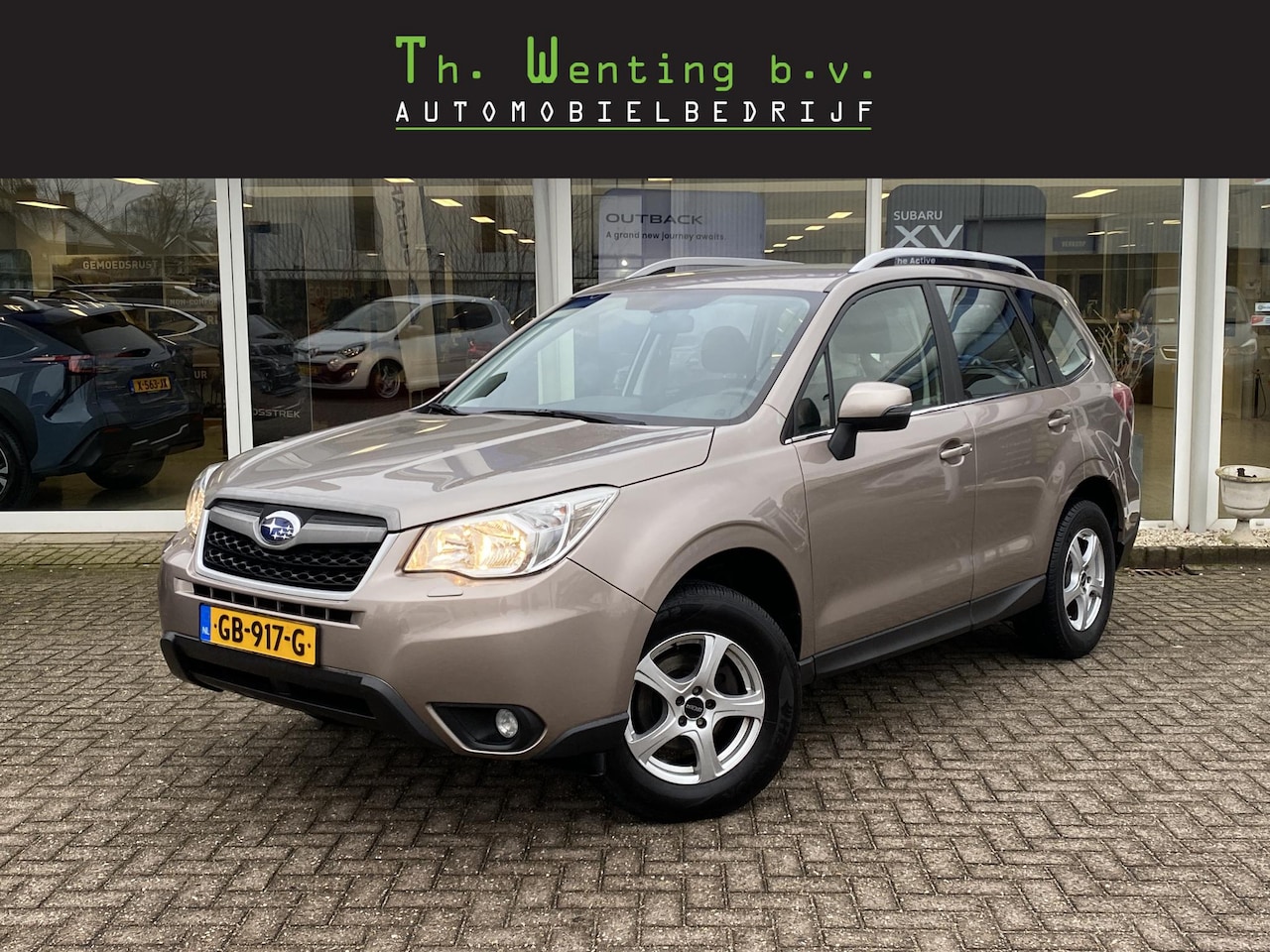 Subaru Forester - 2.0 Comfort | Stoelverwarming | Achteruitrijcamera | Cruise Control | parkeersensoren acht - AutoWereld.nl