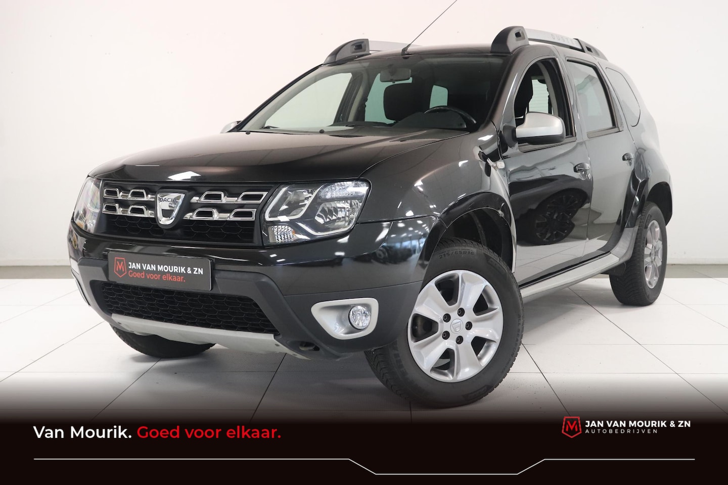 Dacia Duster - 1.2 TCe 4x2 Prestige | Trekhaak | Navigatie | Airco | All season banden | - AutoWereld.nl