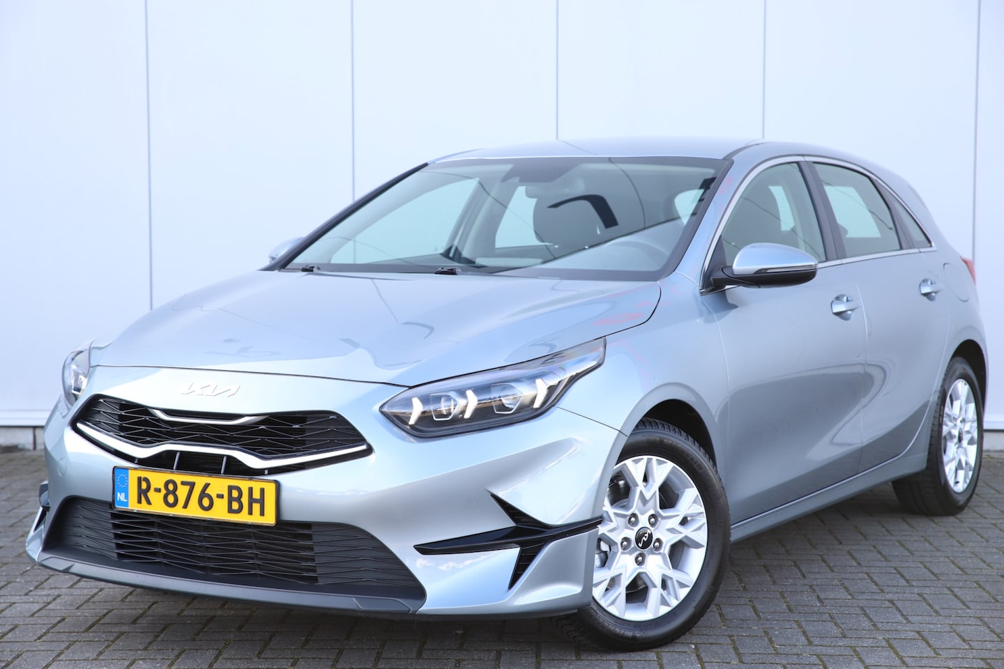 Kia Cee'd - Ceed 1.0 T-GDi DynamicLine Navi | Camera | Cruise | Apple carplay - AutoWereld.nl