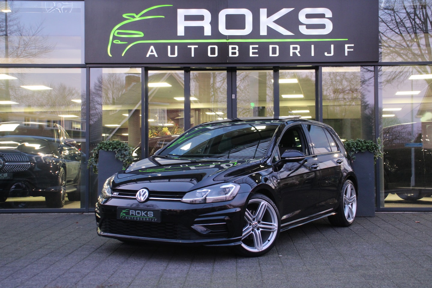 Volkswagen Golf - 1.5 TSI Highline Business R Automaat - AutoWereld.nl