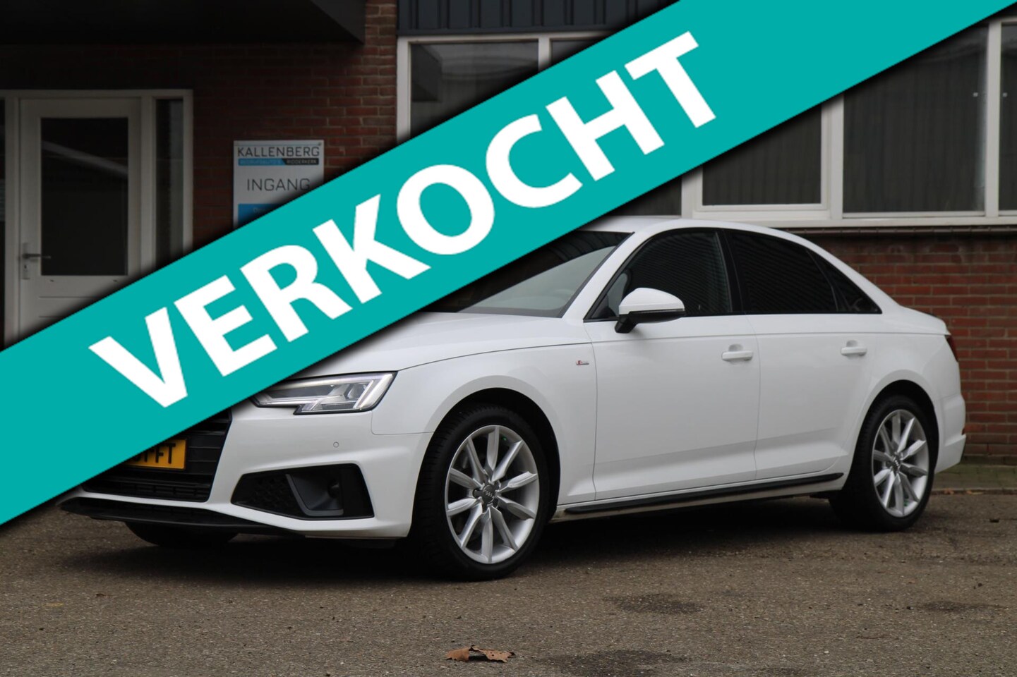 Audi A4 Limousine - 35 TFSI Sport S line edition / Automaat / Navi / Cruise - AutoWereld.nl