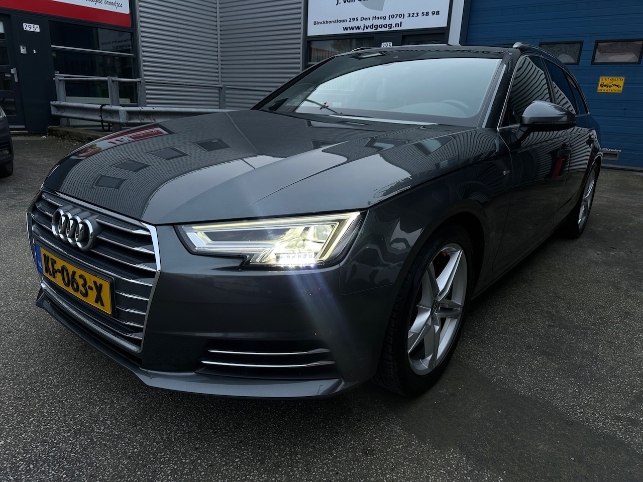 Audi A4 Avant - 1.4 TFSI S Line AUTOMAAT CarPlay Cruise PDC - AutoWereld.nl