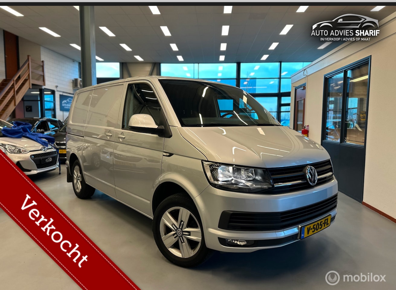 Volkswagen Transporter - 2.0 TDI L1H1 Highline CarPlay Camera. - AutoWereld.nl