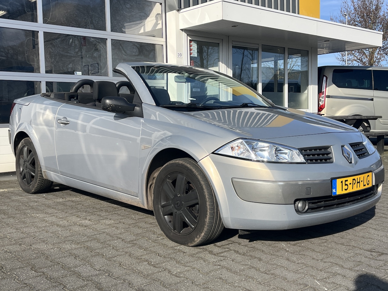 Renault Mégane coupé cabriolet - 1.6-16V Privilège Comfort Cruise control Climate control - AutoWereld.nl