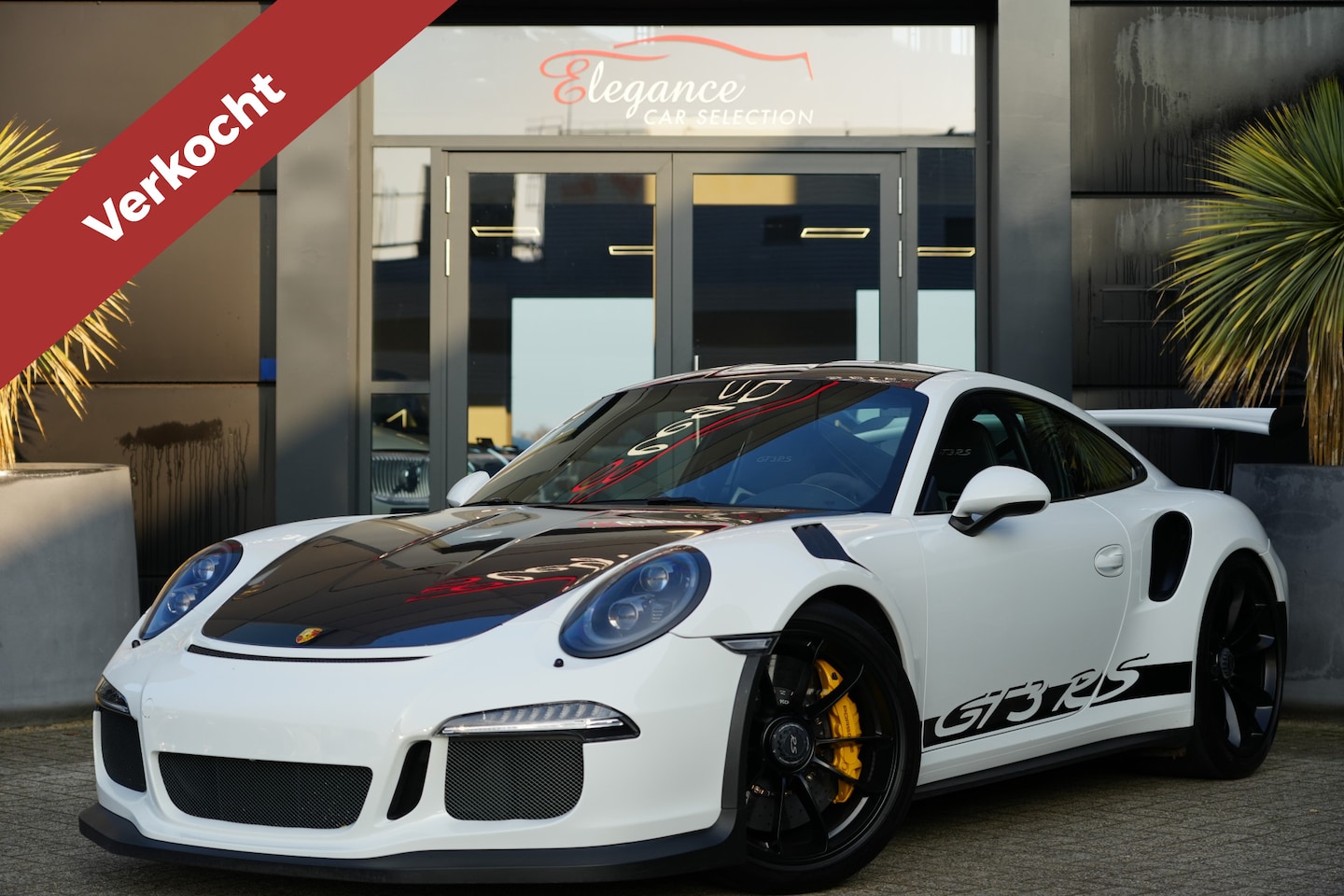 Porsche 911 - 4.0 GT3 RS 500pk PCCB/Neuslift/Carbon - AutoWereld.nl