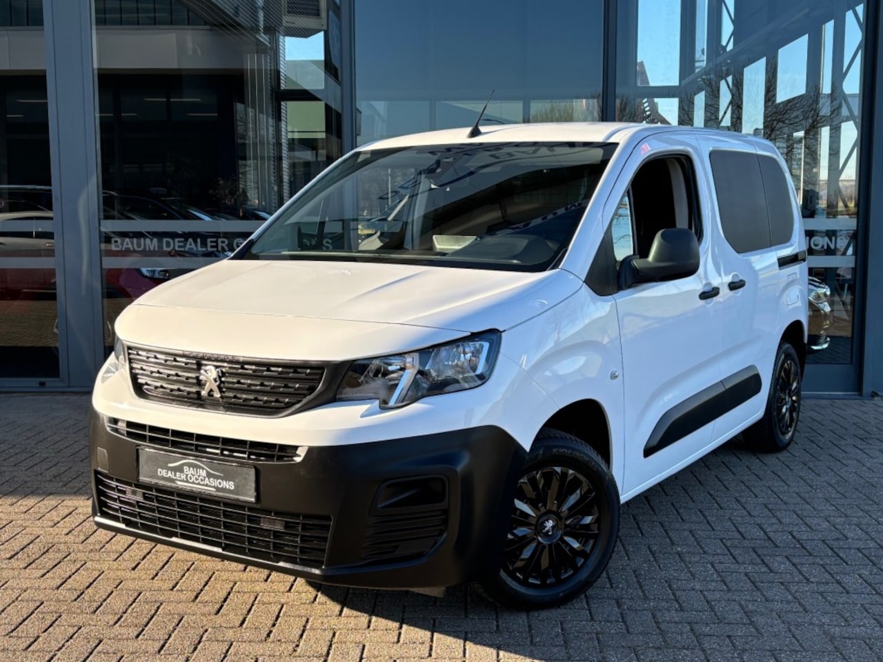 Peugeot Partner - 1.2 PURETECH NAVI 2X SCHUIFDEUR - AutoWereld.nl