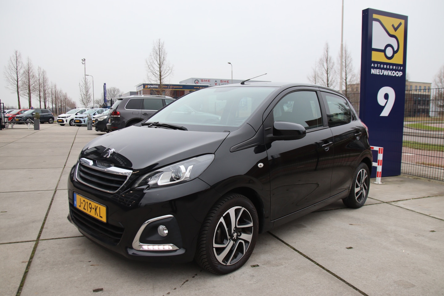 Peugeot 108 - 1.0 e-VTi Allure Carplay/Navi, LMV, 1e eig, NL auto Aanbieding! - AutoWereld.nl