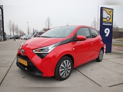 Toyota Aygo - 1.0 VVT-i x-play Automaat, Carplay, NL auto, nieuwstaat Aanbieding