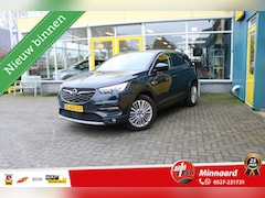 Opel Grandland X - 1.2 Turbo Innovation Automaat zeer lage km stand