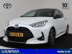 Toyota Yaris - 1.5 Hybrid Executive | Navigatie | JBL | Head up Display | Panoramadak | Stoel en stuurwie