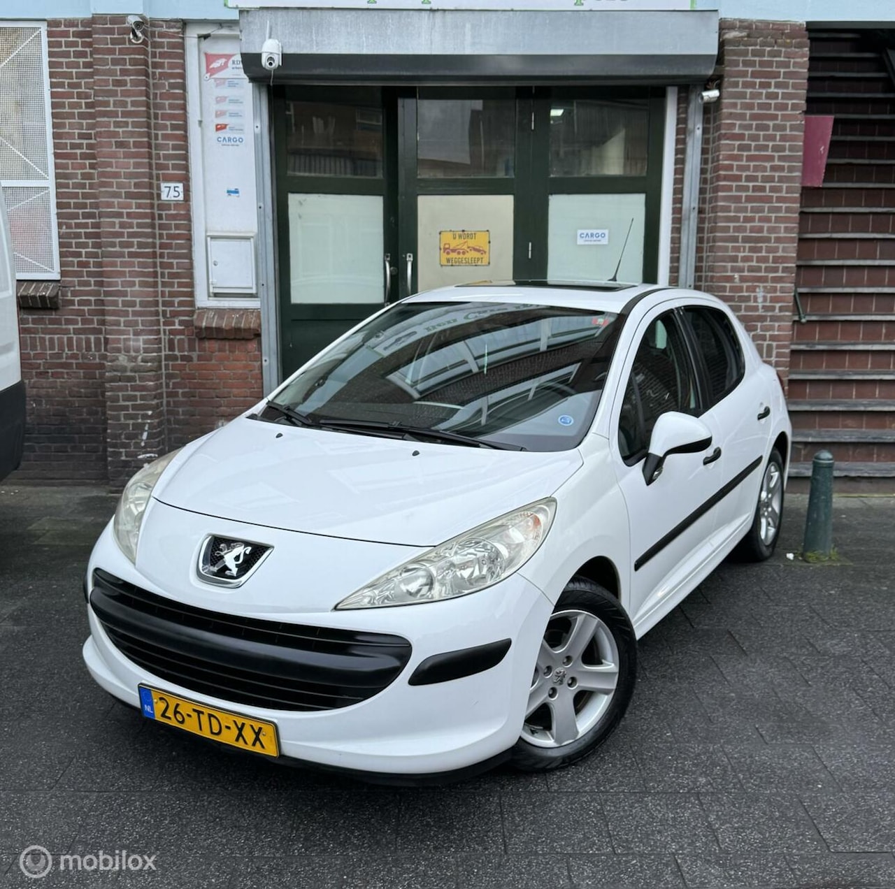 Peugeot 207 - 1.4-16V XR 1.4-16V XR - AutoWereld.nl