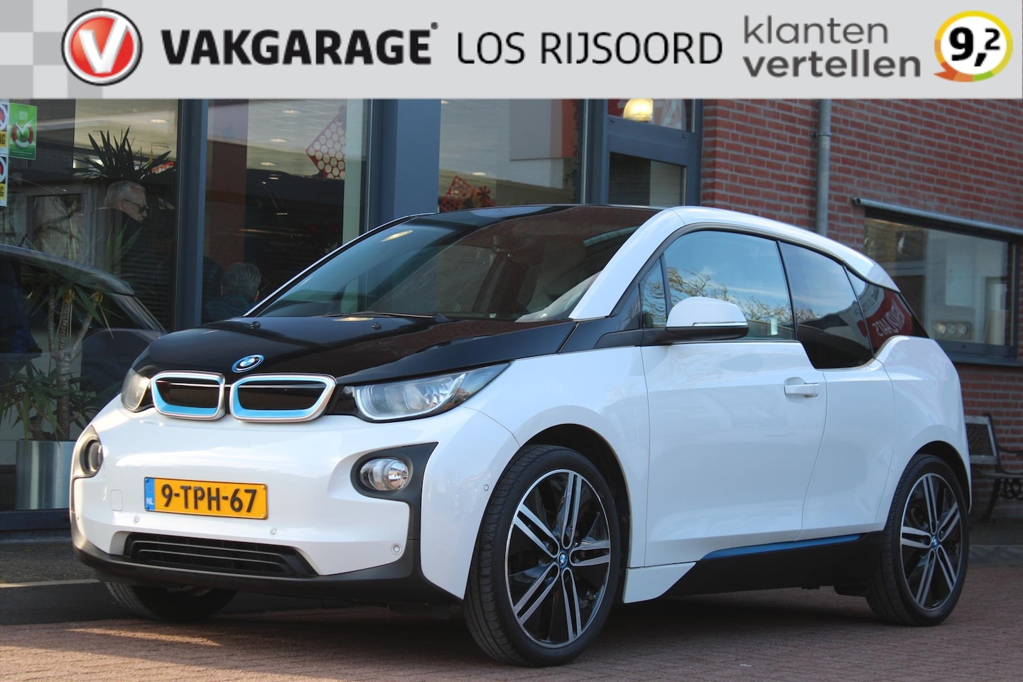 BMW i3 - (i01) Aut i3 *Range Extender* | Navigatie | Camera | Cruise & Climate Control | Bluetooth - AutoWereld.nl