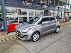 Suzuki Swift - 1.2 DualJet 83pk Hybr Select Camera Carplay Navi Dab All-in prijs + 12 mnd garantie