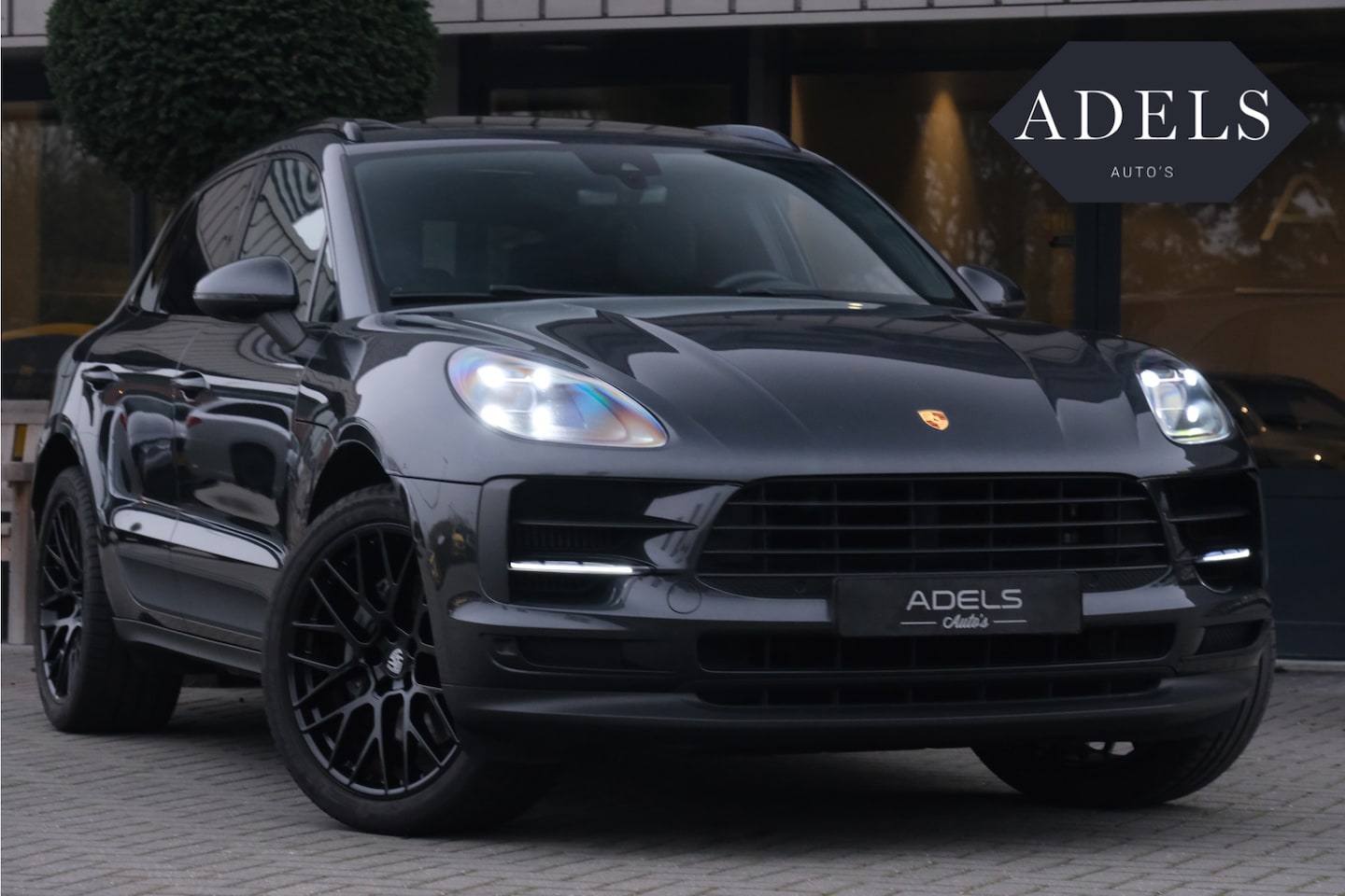 Porsche Macan - 3.0 S Panodak Bose Sportstoelen GTS Achterlicht Trekhaak Carplay - AutoWereld.nl