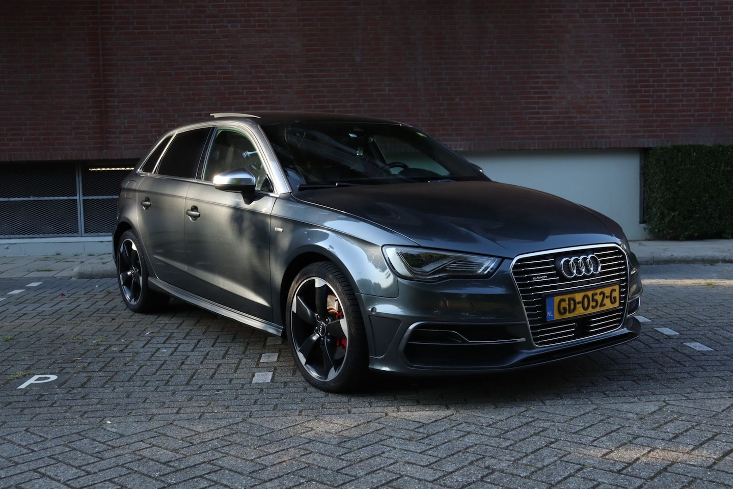 Audi A3 Sportback - 1.4 e-tron PHEV Ambition Pro Line plus A3 1.4 E-Tron. Amb. PL+ S-Line - AutoWereld.nl