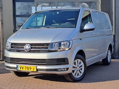 Volkswagen Transporter - 2.0 TDI 140PK L1H1 Highline | Airco | Navi | Leder | Schuifdeur links | Camera | Trekhaak