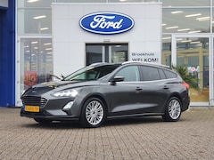 Ford Focus Wagon - Wagon 1.5 Titanium 150PK | Trekhaak | 17 inch | Privacy Glass | Carplay MANUAL