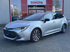 Toyota Corolla Touring Sports - 1.8 HYBRID DYNAMIC STOEL/STUURVERW HEAD-UP EL-ACHTERKLEP APPLE/ANDROID 17" LM-VELGEN KEYLE