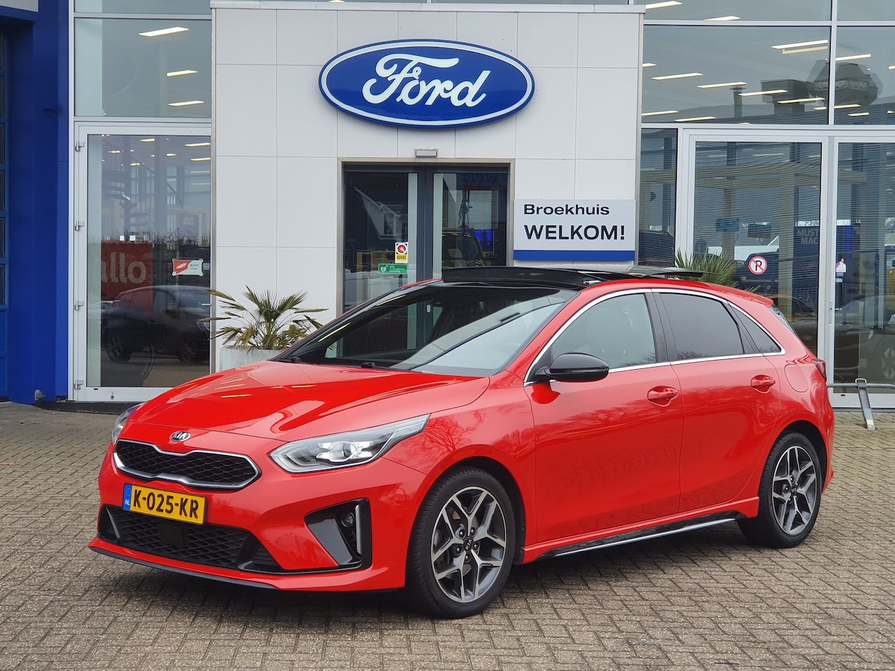 Kia Cee'd - Ceed 1.4 T-GDi GT-Line | Panoramadak | Stoelverwarming | Virtual Cockpit - AutoWereld.nl