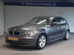 BMW 1-serie - 118i Business Line AUTOMAAT/NAVIGATIE