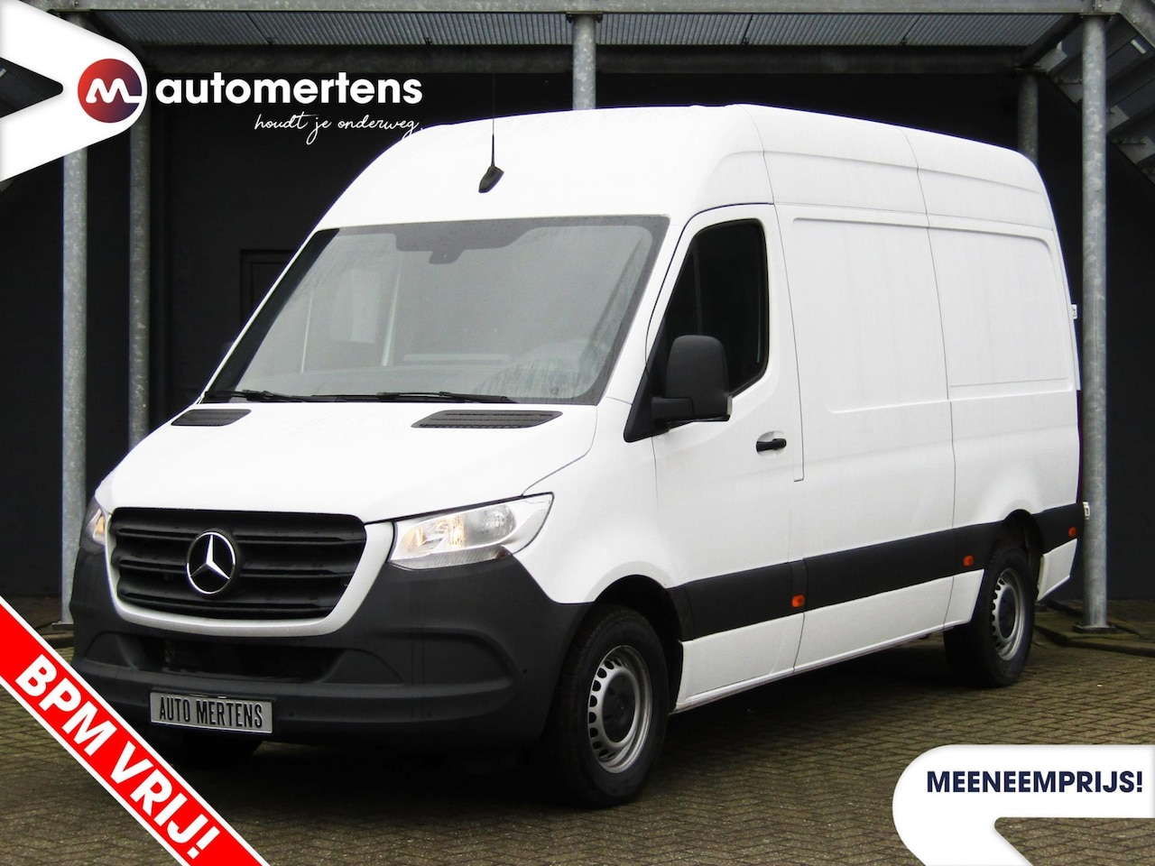 Mercedes-Benz Sprinter - 317 CDI AUTOMAAT L2H2 | * MBUX * CRUISE CONTROL * TREKHAAK * CAMERA * BPM VRIJ * - AutoWereld.nl