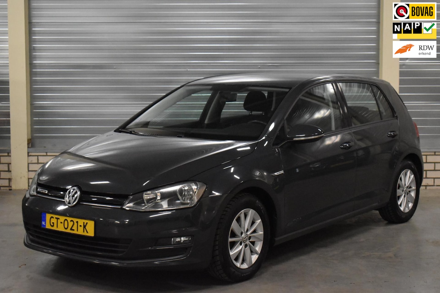 Volkswagen Golf - 1.0 TSI + Cruise Control|Trekhaak| - AutoWereld.nl