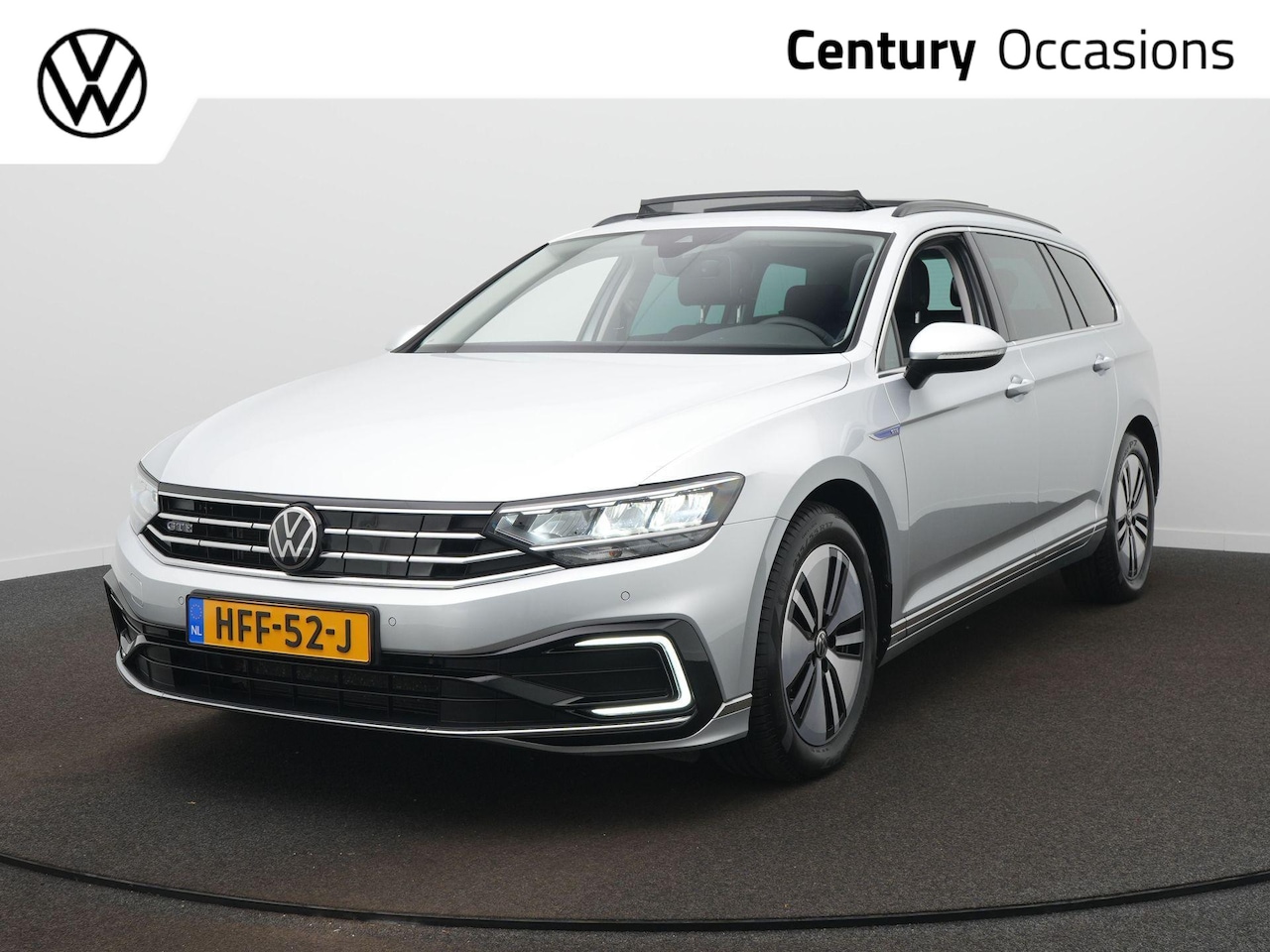 Volkswagen Passat Variant - 1.4 TSI PHEV GTE Business / Panodak / Virtual / Elek. Stoelen / Camera - AutoWereld.nl