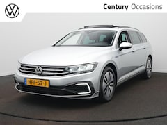 Volkswagen Passat Variant - 1.4 TSI PHEV GTE Business / Panodak / Virtual / Elek. Stoelen / Camera