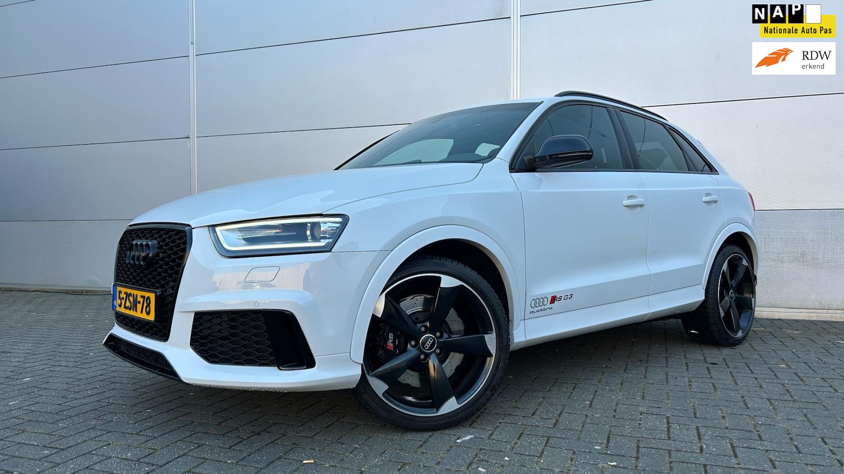 Audi Q3 - 2.5 TFSI RS Q3 Aut, Dealer Auto, Alcantara - AutoWereld.nl