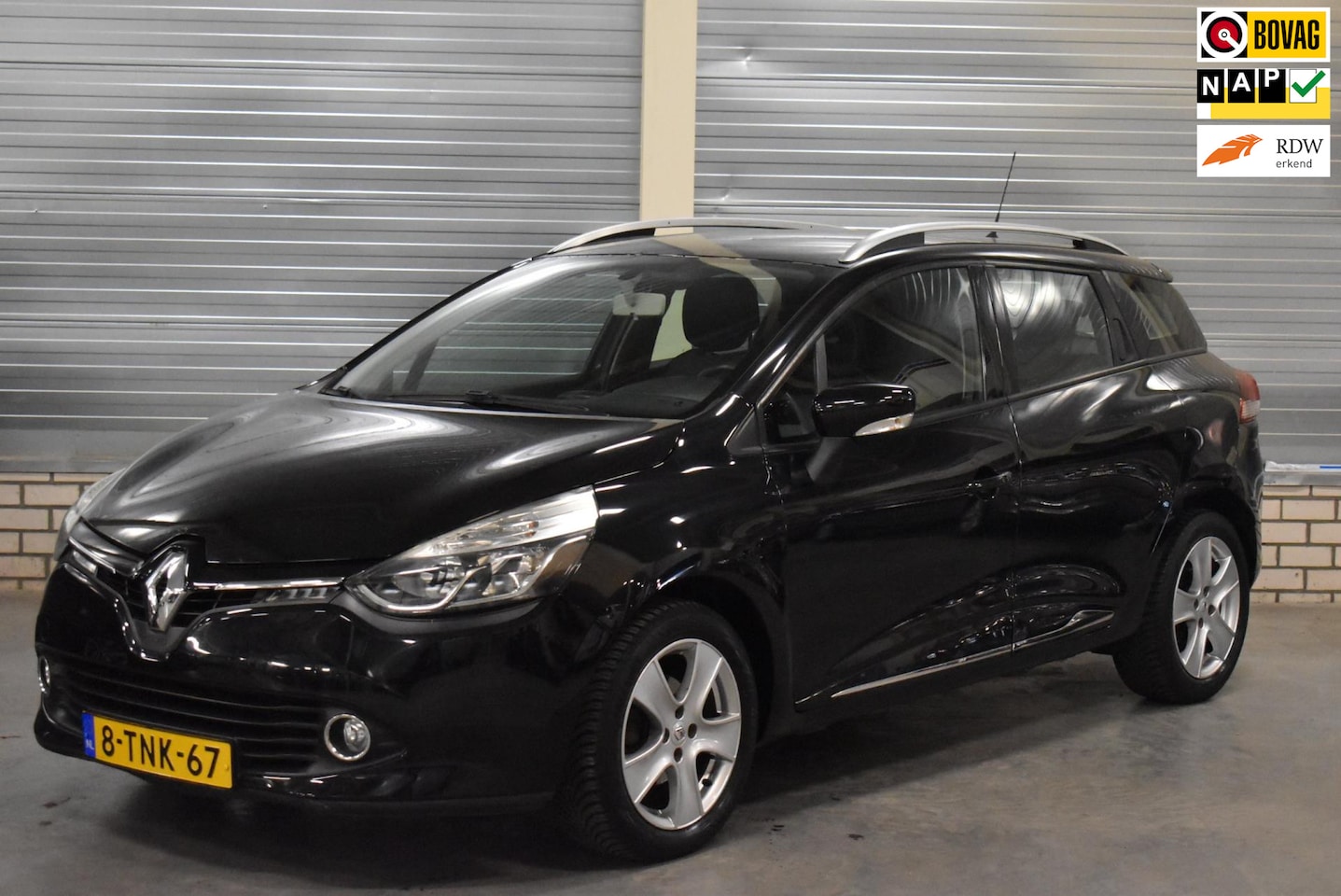 Renault Clio Estate - 0.9 TCe Expression + Navigatie|Bluetooth|Cruise Control|Trekhaak| - AutoWereld.nl