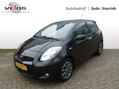 Toyota Yaris - 1.3 VVTi Aspiration Dynamic Pack