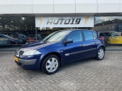 Renault Mégane - 1.6-16V Tech Line