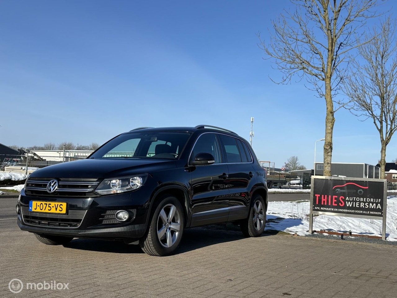 Volkswagen Tiguan - 1.4 TSI Sport&Style cruise/trekhaak/camera/ - AutoWereld.nl