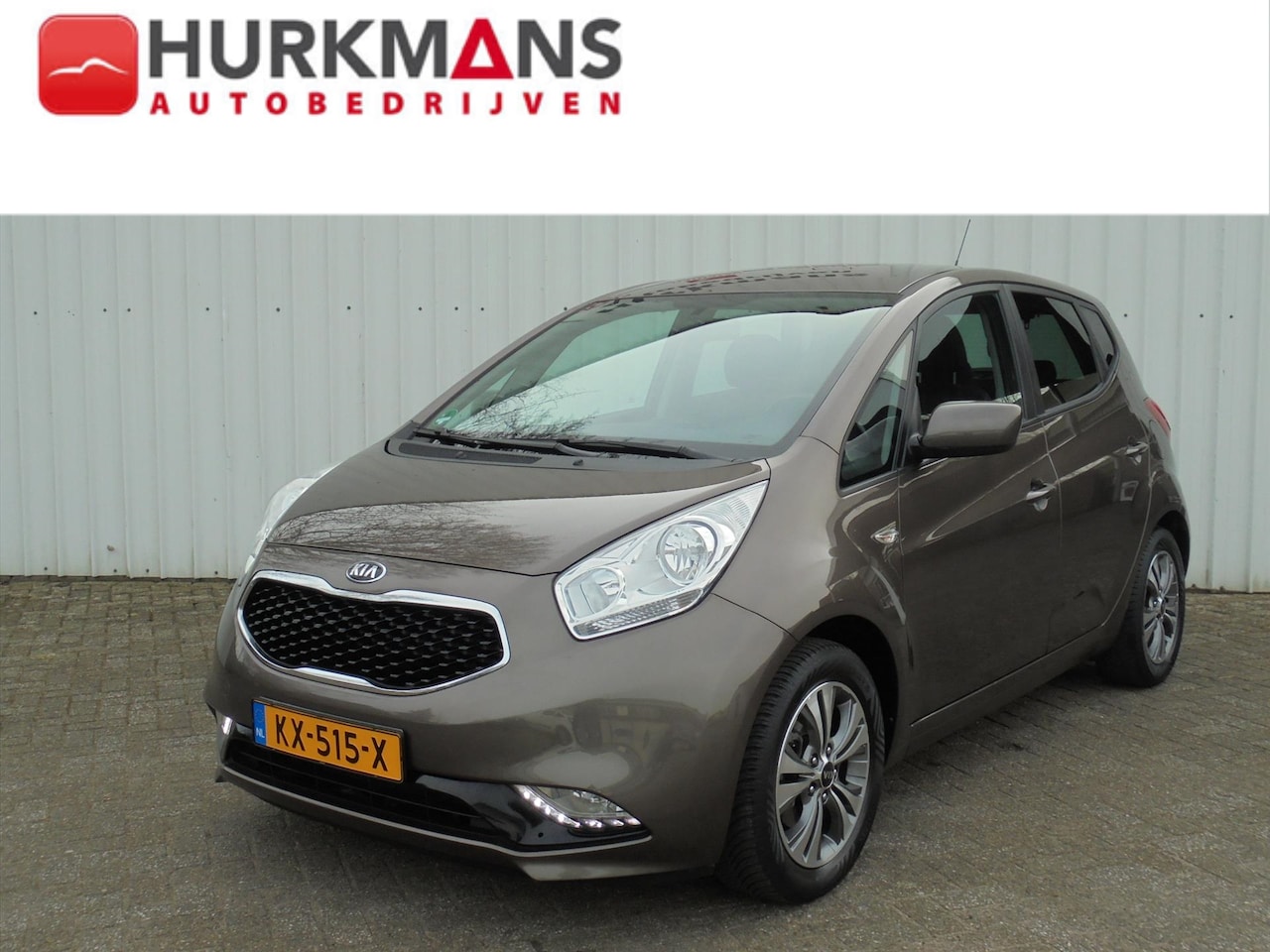 Kia Venga - 1.4i HOGE INSTAP NAVI TREKHAAK NL-AUTO - AutoWereld.nl