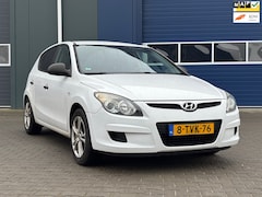 Hyundai i30 - 1.4i Active | Airco |