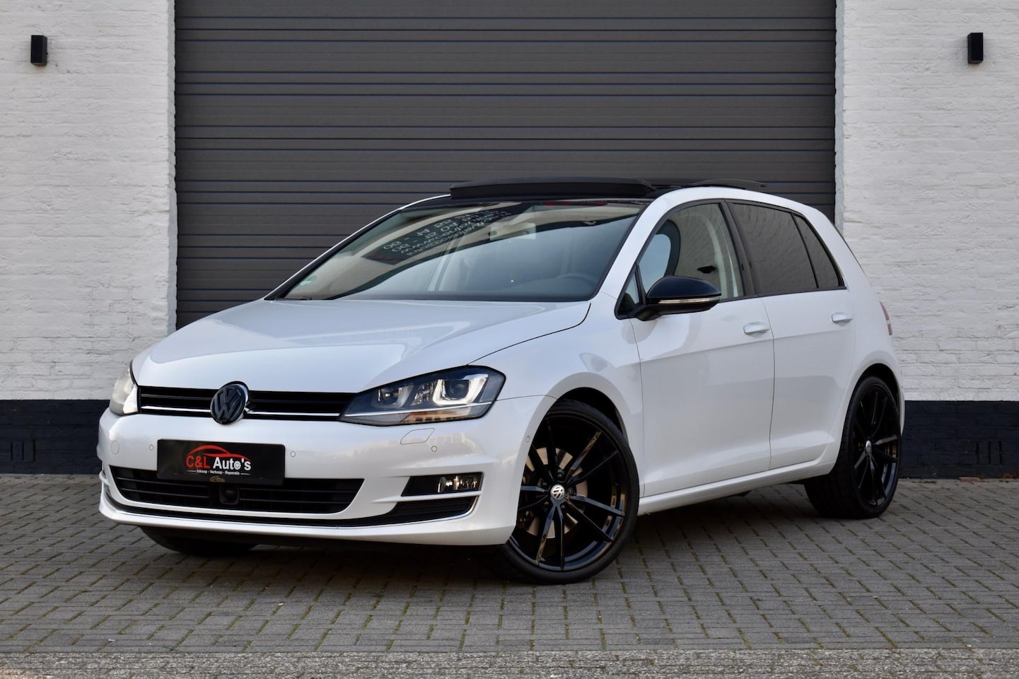 Volkswagen Golf - 1.4 TSI ACT Highline | Pano | ACC | Leder | Cam | - AutoWereld.nl