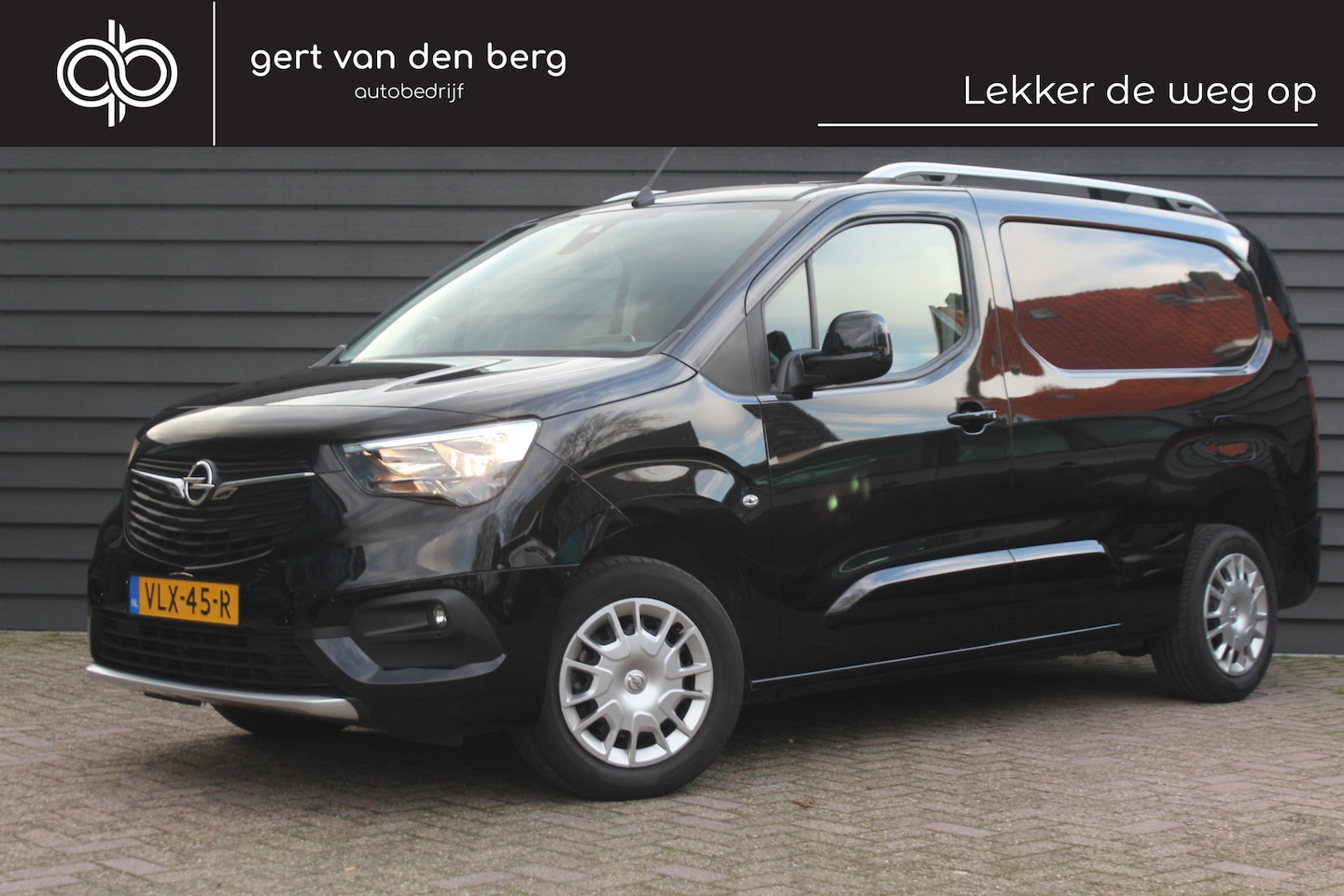 Opel Combo - 1.5D L2H1 Edition - CARPLAY - NAVIGATIE - AUTOMAAT - CRUISE - TREKHAAK - CLIMA - - AutoWereld.nl