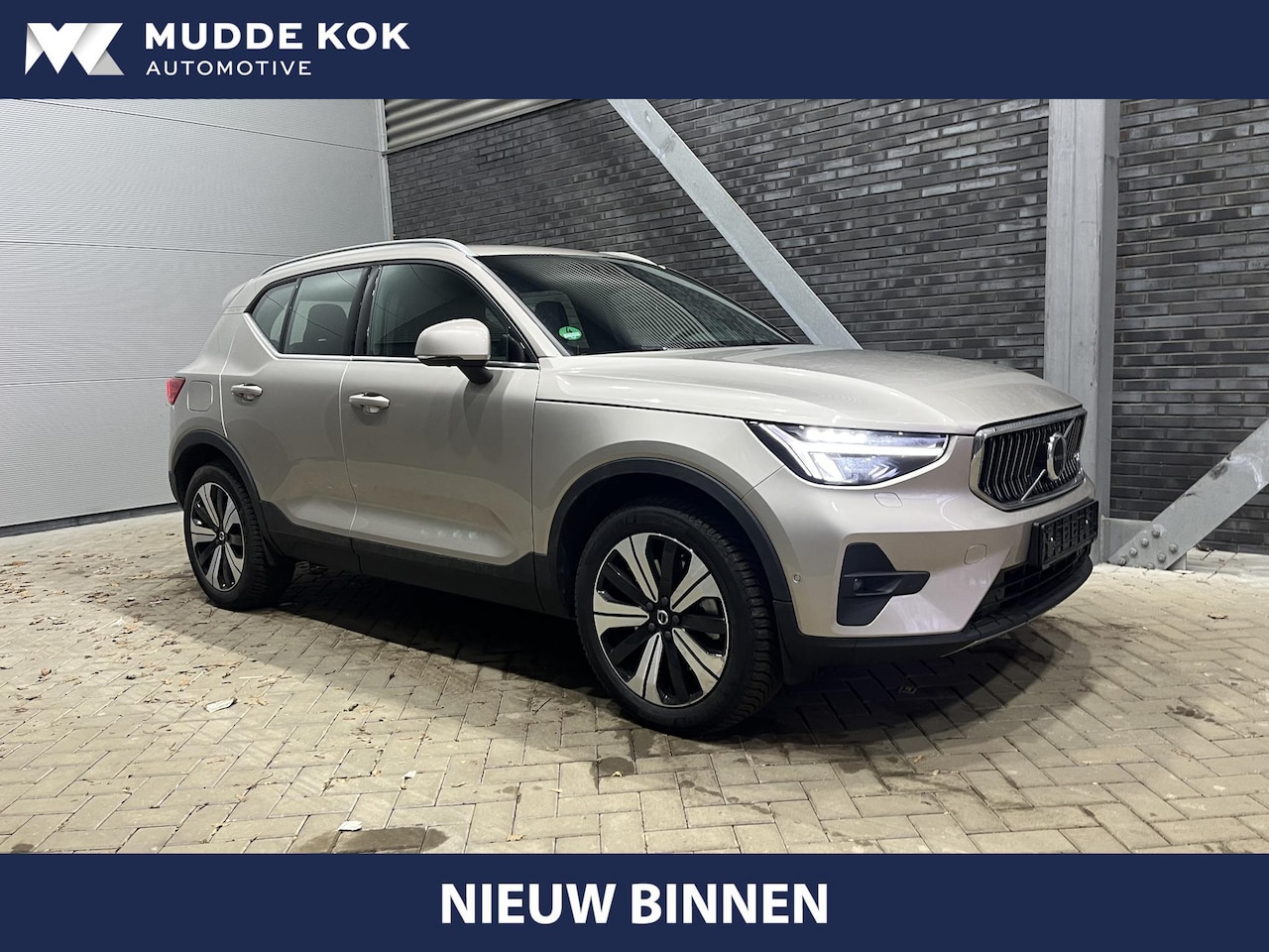 Volvo XC40 - T5 Plug-in hybrid Plus Bright | ACC | harman/kardon | Stoel+Stuurverwarming | Apple Carpla - AutoWereld.nl