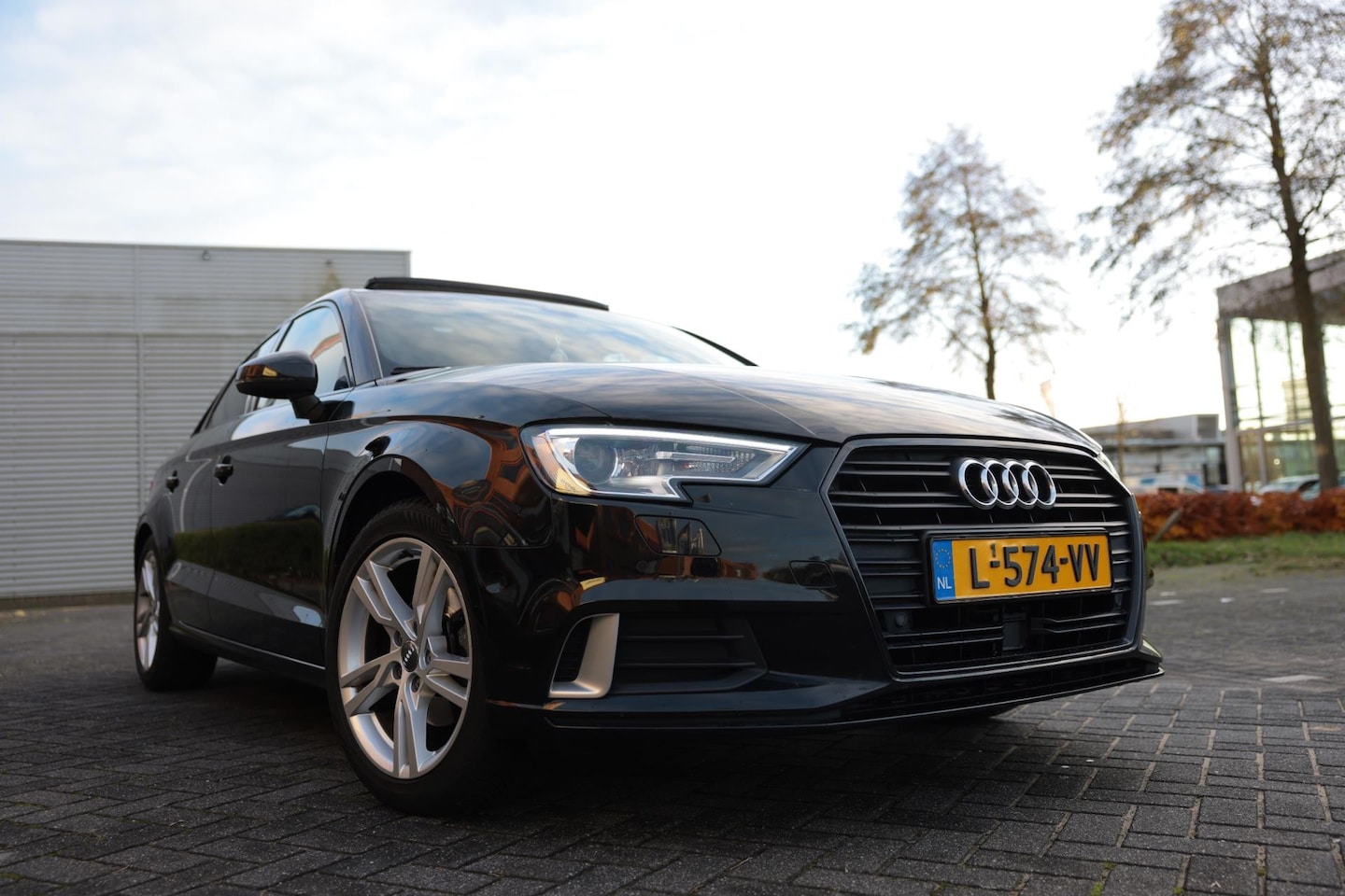 Audi A3 Limousine - 1.4 TFSI CoD Sport S Line (bj 2017) PANO|VIRTUAL|KEYLESS|XENON - AutoWereld.nl