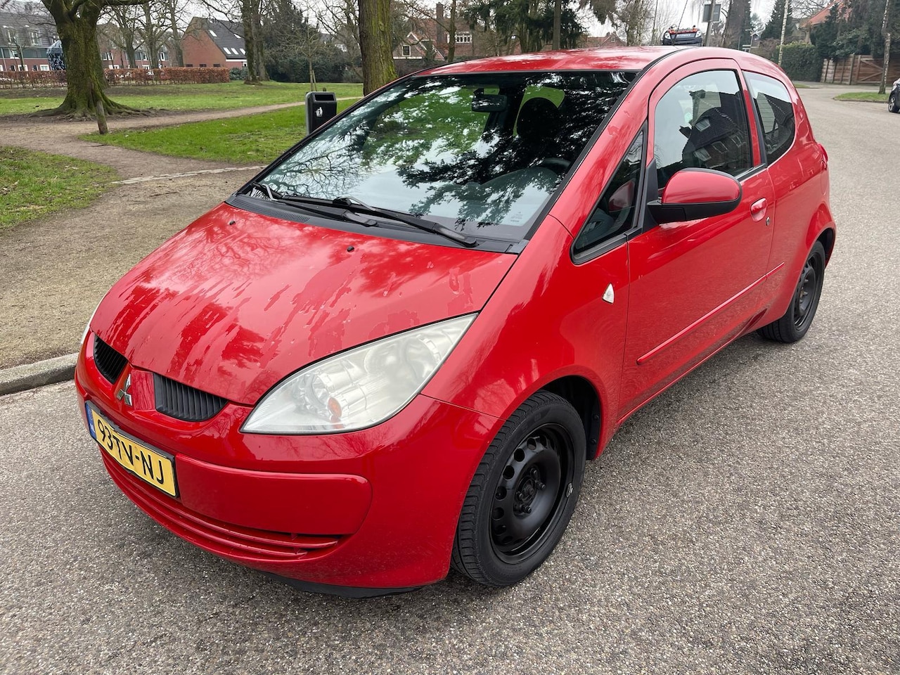 Mitsubishi Colt - 1.3 Invite - AutoWereld.nl